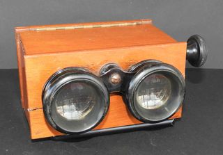 1566- Visor estereoscópico - c1900