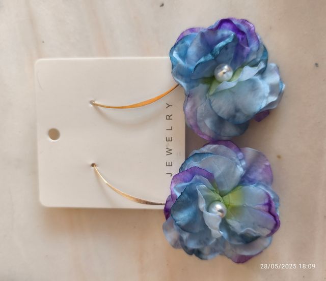 Pendientes flores azules-moradas