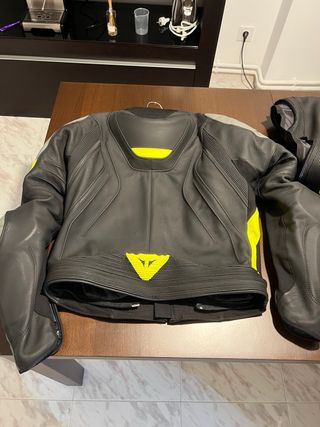 Mono moto Dainese   Talla 50
