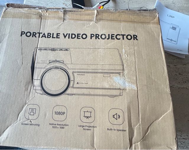 Proyector Smart L36P Full HD + trípode