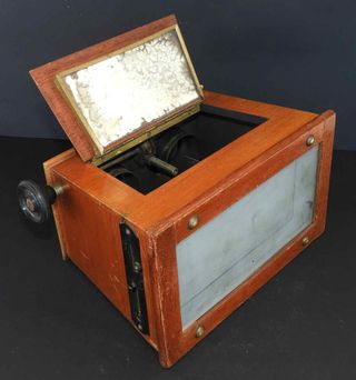 1569-Visor estereoscópico UNIS - c1900