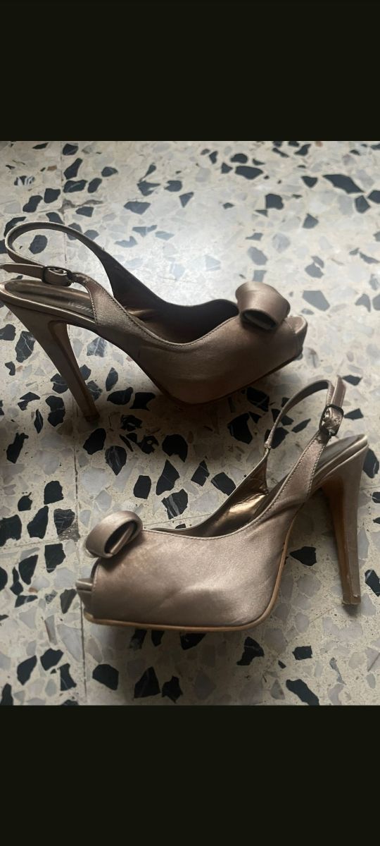 Tacones dorados de salón 11cm -talla 37