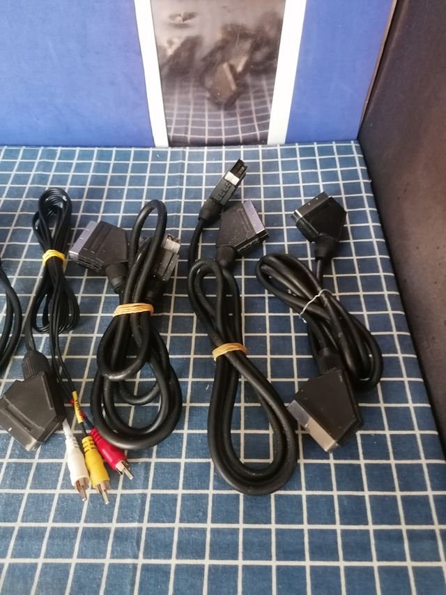 LOTE 8 CABLES DE VIDEO / AUDIO 