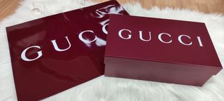 Caja y bolsa Gucci