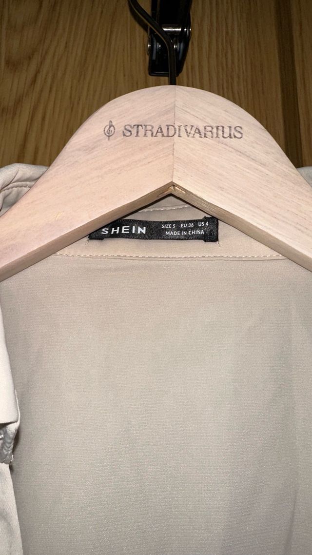 Blusa beige SHEIN talla S