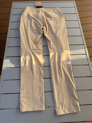 Pantalón trekking mujer The North Face beige