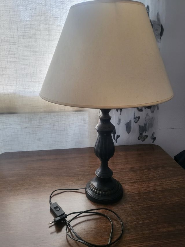Lámpara de mesa - Metal y Tela