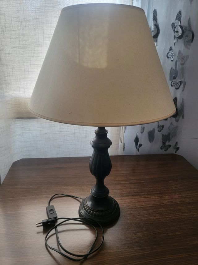 Lámpara de mesa - Metal y Tela