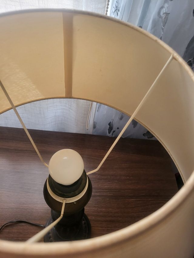 Lámpara de mesa - Metal y Tela