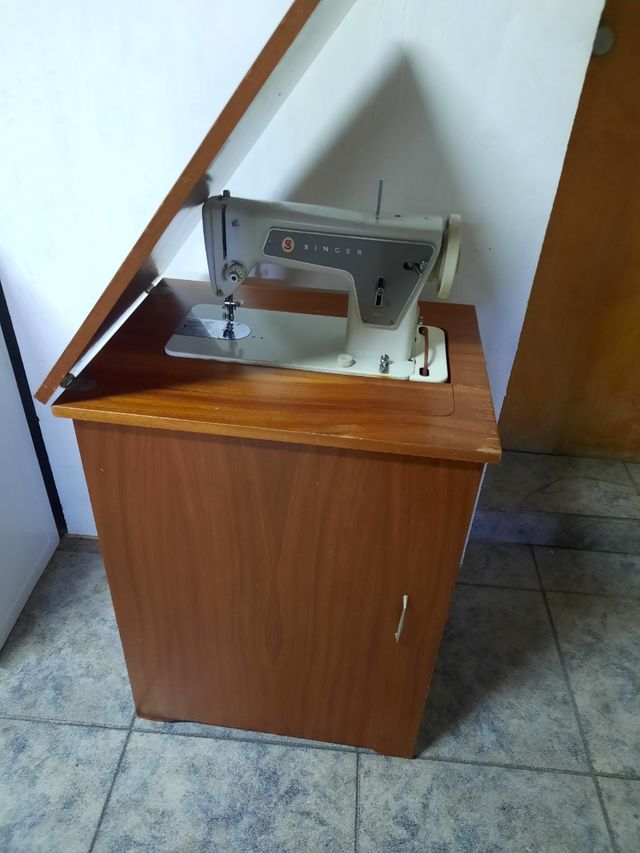 Máquina coser Singer Antigua