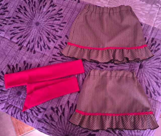 Faldas niña romería: 2 faldas+cinturón