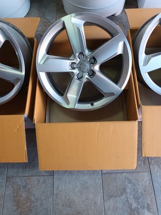 Llantas Audi originales de 19" - 4 unidades