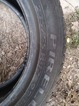 Neumáticos Pirelli 235/55 R17 usados