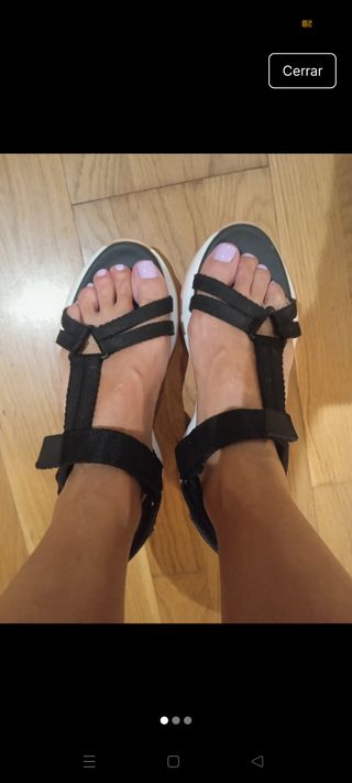 Sandalias Bimba y Lola - Talla 40