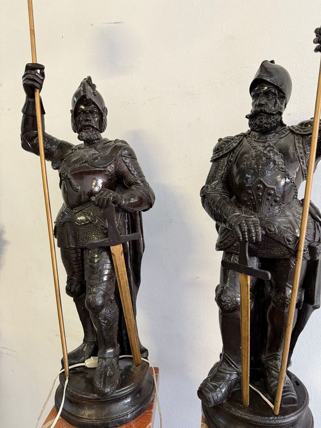 2 lampade alabarderos in terracotta