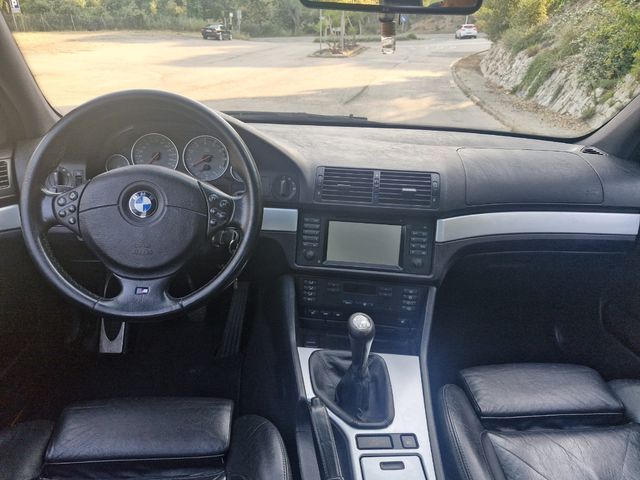 BMW M5 e39 