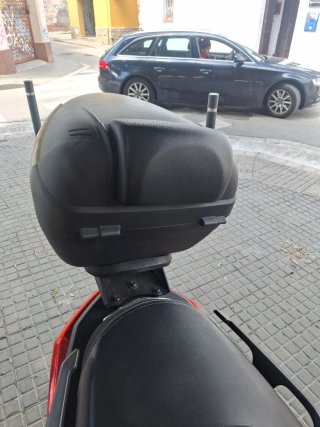 Yamaha XMAX 250 - Scooter