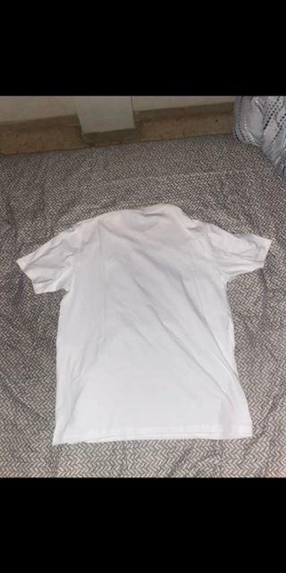 Camiseta Under Armour blanca