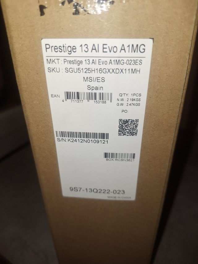 Portátil MSI 13" Windows 11 a estrenar