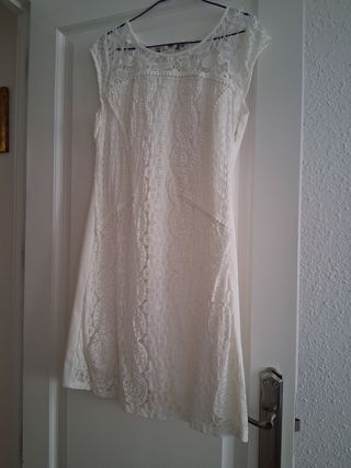 Vestido Desigual blanco talla 42