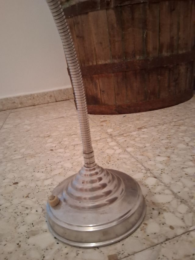 Lampada in metallo vintage