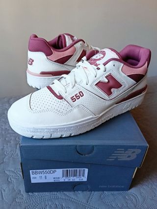 Zapatillas New Balance 550 talla 43 crudo/granate