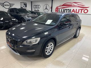 Volvo V60 Cross Country 2.0 D3