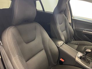 Volvo V60 Cross Country 2.0 D3
