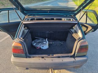 Se vende Volkswagen Golf III - 3