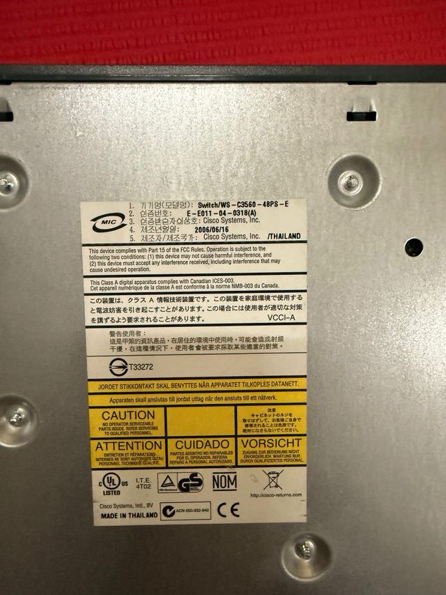 Cisco Catalyst 3560 WS-C3560-48PS-E – Switch