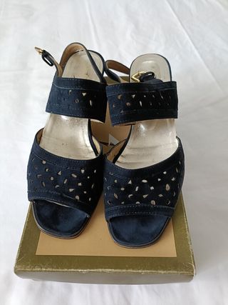Sandalias Looky azul marino, talla 38