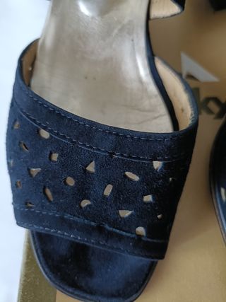 Sandalias Looky azul marino, talla 38