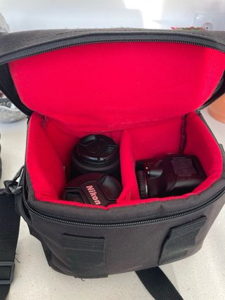 Nikon D5200 - Cámara réflex digital