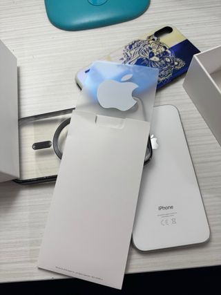 iPhone XR blanco - impecable