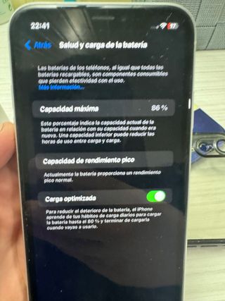 iPhone XR blanco - impecable
