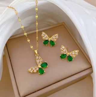Conjunto Joyas Mariposa Dorado Verde