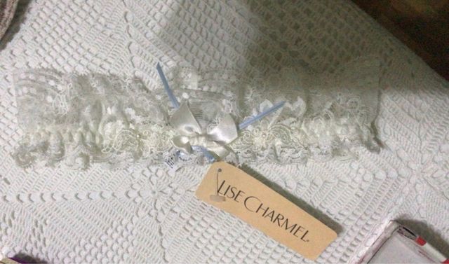 Liga novia Lise Charmel blanca y azul