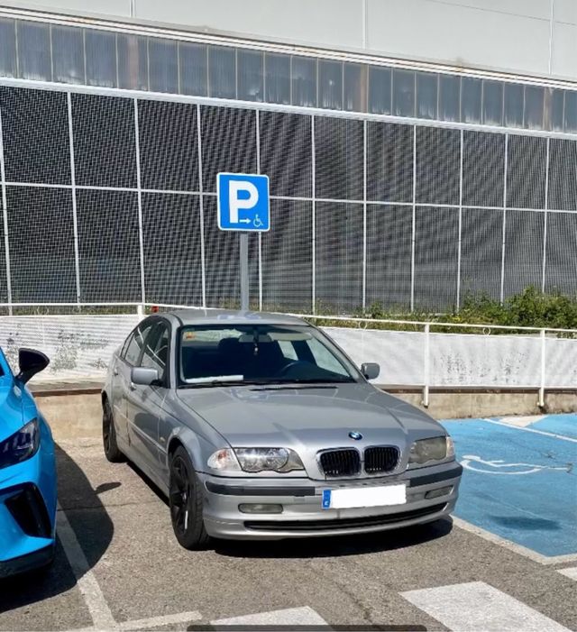 BMW 320d E46 - Despiece