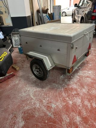 Remolque portamaletas metálico