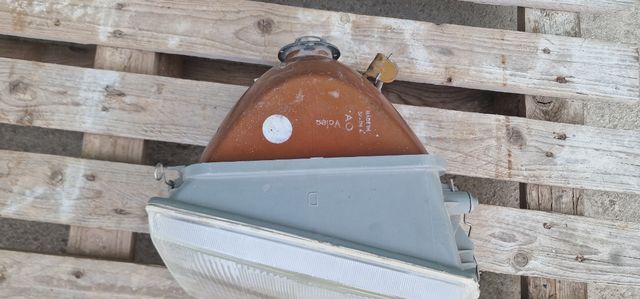 Faro Peugeot 309 - Destra