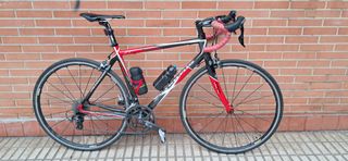 Bicicleta carretera carbono BH Stratos 