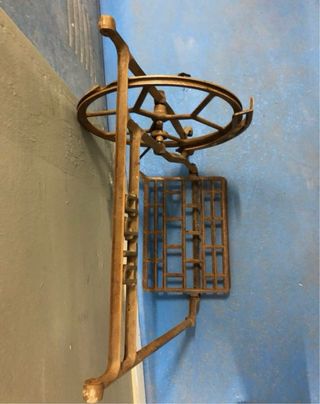 Pie Alfa Máquina Coser Antigua