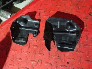 2 refuerzos interior  carenado delantero xcity