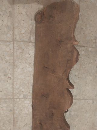 Espetera antigua de madera
