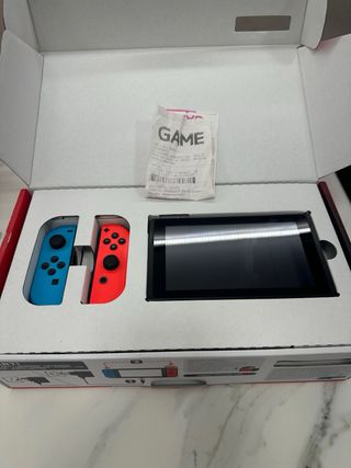 Nintendo Switch - Azul/Rojo