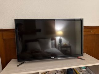 TV Samsung LED 32" Smart TV