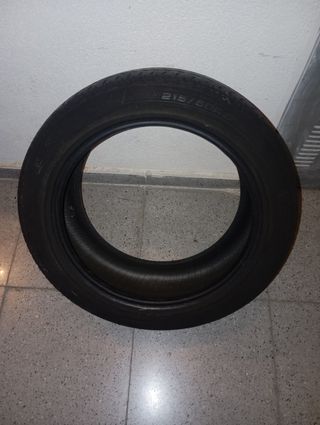 Neumático Good Year 215/50 R17
