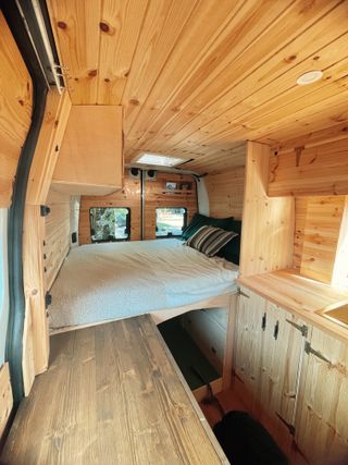 Furgoneta Camper L2H2 Renault Master