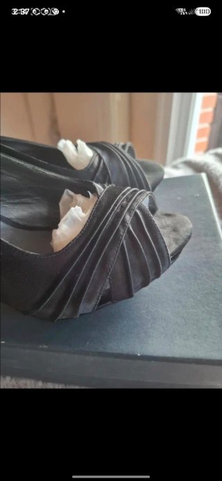 Sandalias Pedro Miralles negras 40 con plataforma.