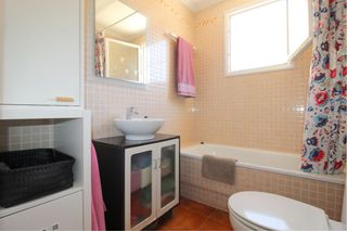 Casa 2 hab. - Bajo con parcela . urb privada .